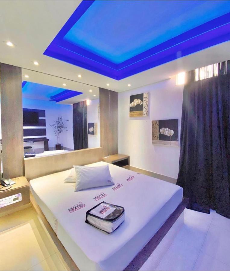 Restinga Motel Asturias מראה חיצוני תמונה